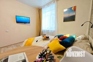 Студия квартира, посуточно, 18м2, 1/5 этаж