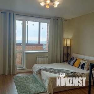 Студия квартира, посуточно, 30м2, 18/22 этаж