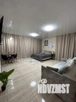 1-к квартира, посуточно, 50м2, 6/18 этаж