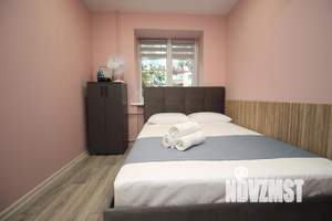 1-к квартира, посуточно, 13м2, 1/1 этаж