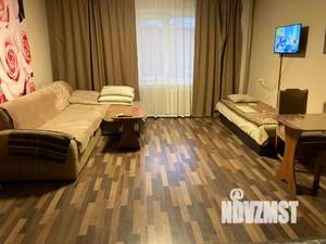 1-к квартира, посуточно, 40м2, 1/10 этаж