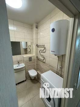 Студия квартира, посуточно, 28м2, 9/25 этаж