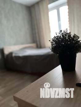 1-к квартира, посуточно, 34м2, 11/22 этаж