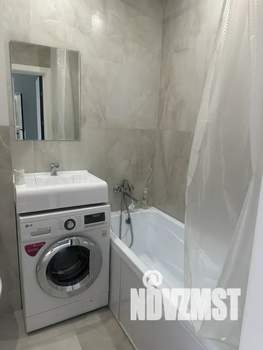 2-к квартира, посуточно, 42м2, 10/17 этаж