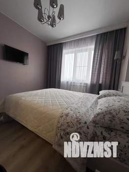 1-к квартира, посуточно, 40м2, 9/30 этаж