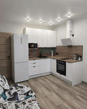 1-к квартира, на длительный срок, 42м2, 4/17 этаж