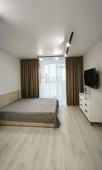 Студия квартира, на длительный срок, 28м2, 15/30 этаж