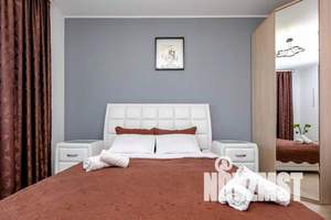 1-к квартира, посуточно, 40м2, 10/19 этаж