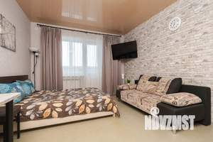 Студия квартира, посуточно, 32м2, 21/25 этаж