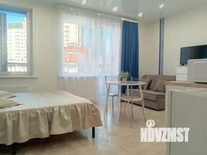 Студия квартира, посуточно, 30м2, 6/25 этаж