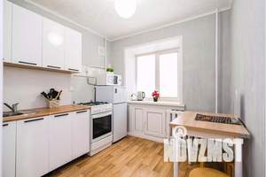 1-к квартира, посуточно, 35м2, 1/5 этаж