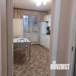 2-к квартира, на длительный срок, 61м2, 2/17 этаж