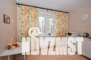 1-к квартира, посуточно, 42м2, 3/10 этаж