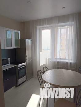 1-к квартира, посуточно, 30м2, 18/19 этаж