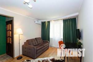 1-к квартира, посуточно, 36м2, 3/4 этаж