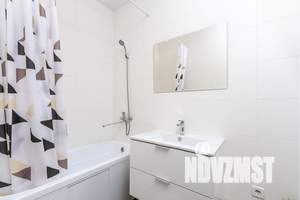 2-к квартира, посуточно, 40м2, 16/25 этаж