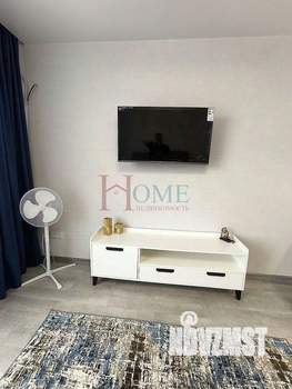 Студия квартира, на длительный срок, 38м2, 10/18 этаж