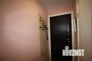 Студия квартира, посуточно, 12м2, 1/5 этаж