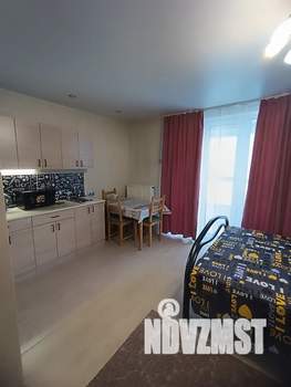 Студия квартира, посуточно, 38м2, 9/17 этаж
