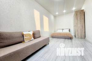 1-к квартира, посуточно, 42м2, 13/25 этаж