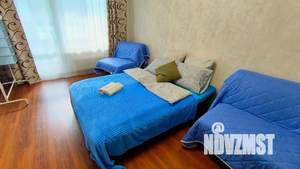 Студия квартира, посуточно, 28м2, 1/17 этаж