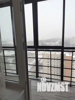 Студия квартира, посуточно, 27м2, 16/17 этаж