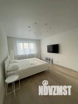 1-к квартира, посуточно, 39м2, 16/18 этаж