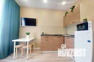 2-к квартира, посуточно, 40м2, 2/25 этаж