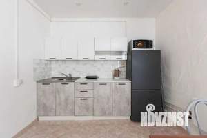 Студия квартира, посуточно, 30м2, 1/3 этаж
