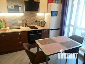 1-к квартира, посуточно, 40м2, 15/25 этаж