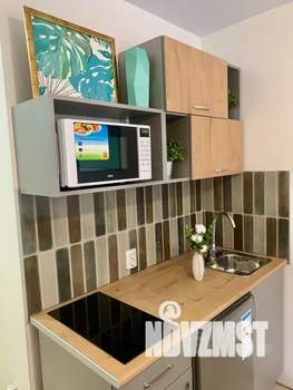 Студия квартира, посуточно, 17м2, 1/9 этаж