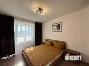 1-к квартира, посуточно, 60м2, 1/1 этаж