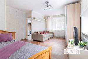 1-к квартира, посуточно, 41м2, 1/1 этаж