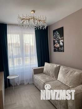 Студия квартира, посуточно, 28м2, 21/21 этаж