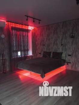 Студия квартира, посуточно, 36м2, 16/17 этаж