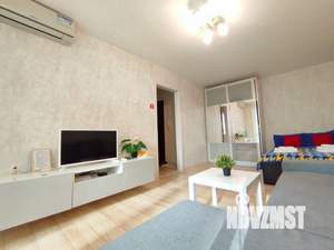 1-к квартира, посуточно, 42м2, 1/1 этаж