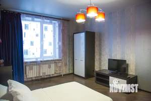 2-к квартира, посуточно, 77м2, 1/1 этаж