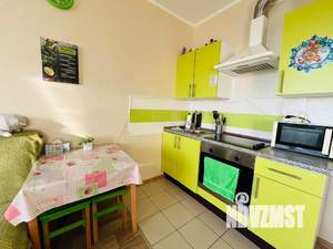 1-к квартира, посуточно, 33м2, 7/17 этаж