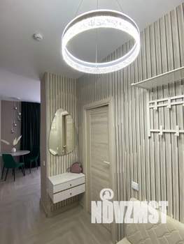 Студия квартира, посуточно, 28м2, 21/21 этаж