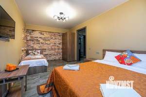 2-к квартира, посуточно, 60м2, 1/1 этаж