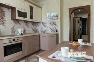 1-к квартира, посуточно, 43м2, 1/1 этаж