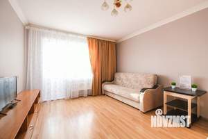 Студия квартира, посуточно, 35м2, 14/14 этаж