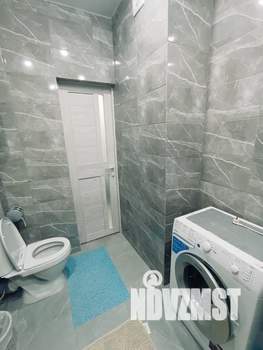 Студия квартира, посуточно, 28м2, 10/25 этаж