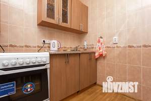 1-к квартира, посуточно, 40м2, 2/5 этаж