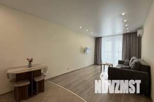 1-к квартира, посуточно, 48м2, 8/17 этаж