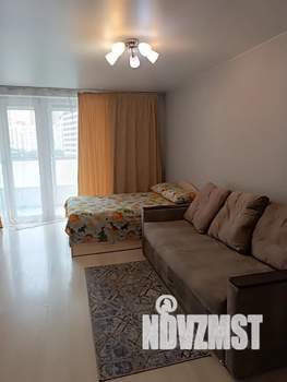 1-к квартира, посуточно, 38м2, 7/17 этаж