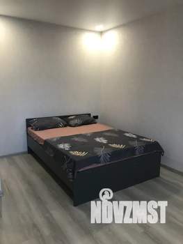 Студия квартира, посуточно, 40м2, 4/5 этаж