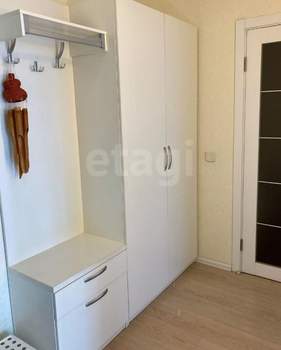 1-к квартира, на длительный срок, 42м2, 6/10 этаж