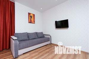 1-к квартира, посуточно, 42м2, 4/25 этаж