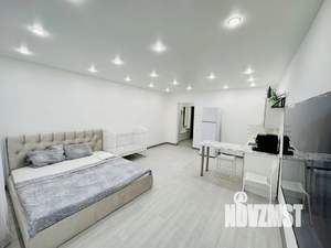 Студия квартира, посуточно, 33м2, 10/10 этаж